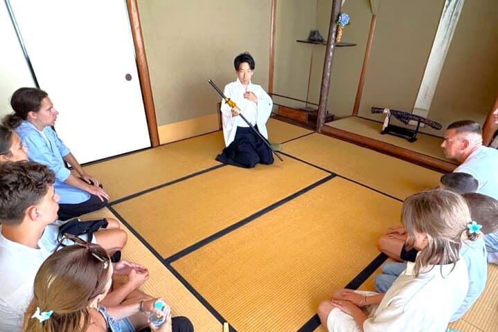Osaka: Private Samurai Experience - Train with Sword Master — photo 9