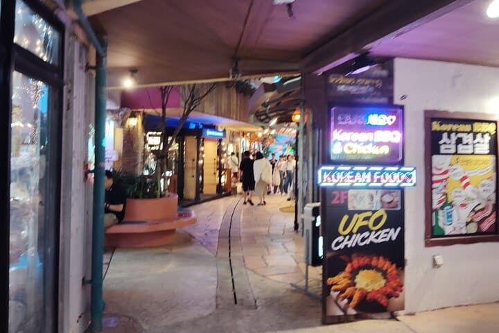 Okinawa: Local Bar-Hopping Adventure in the City of Your Choice — photo 13