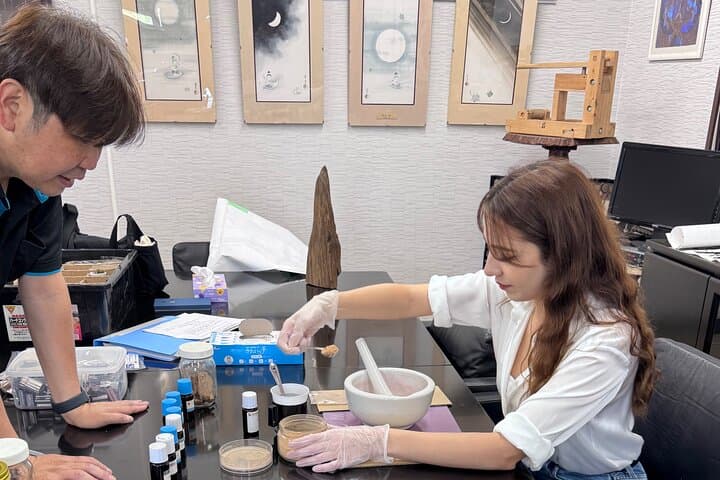 Incense Making Class in Sakai — photo 4