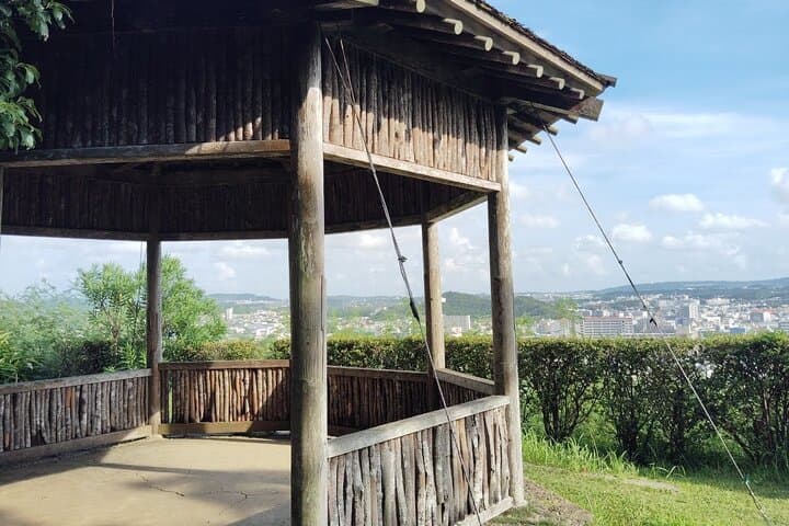 Naha: Walk Through Shikinaen, a Historic Royal Garden — photo 4