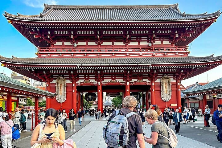 4 Days Mini Group Japan Tour of Tokyo Hakone Mount Fuji in Tokyo — photo 9