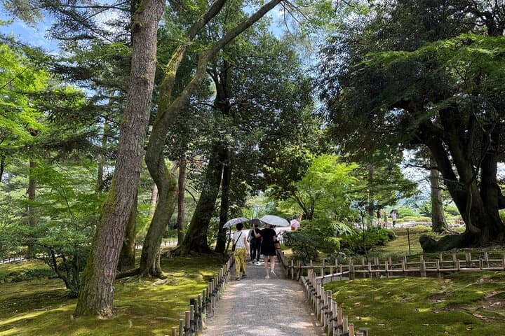 Kanazawa Essentials Private Tour 6 Hours — photo 11