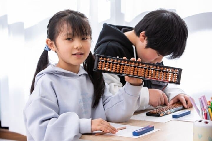 Hiroshima City: Abacus & Calligraphy Workshop near Peace Park — photo 12