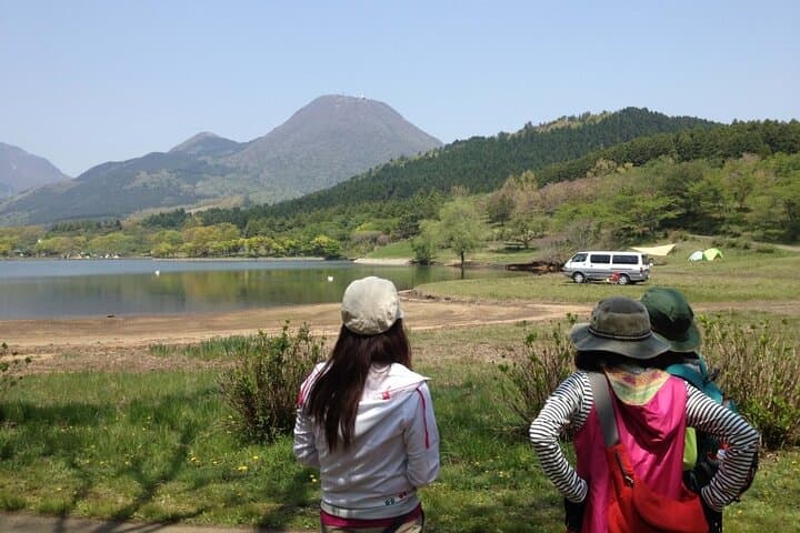 Lake Shidaka and Lake Kagurame Nordic Walking Tour — photo 3
