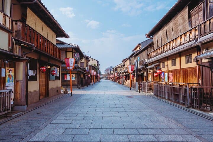 Kyoto Higashiyama Walking Private Tour — photo 3