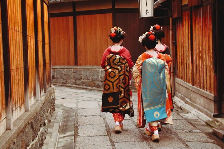 Kyoto Higashiyama Walking Private Tour — photo 4