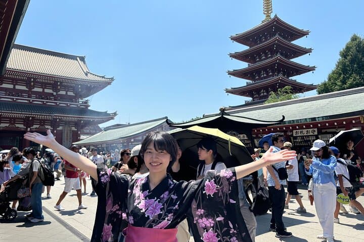 Tokyo: Private Asakusa Walking Tour with Sensoji Temple — photo 9