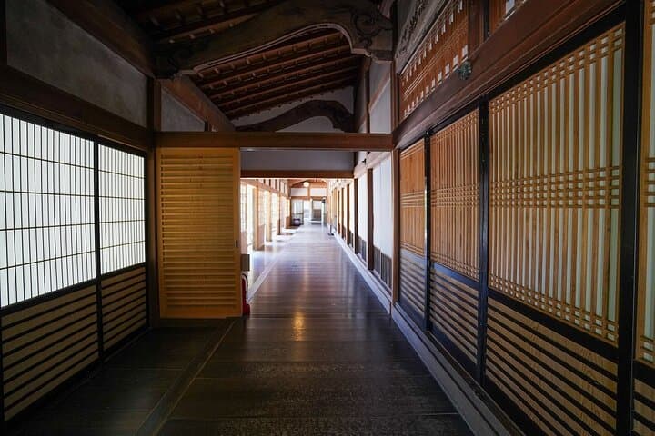 Koyasan Day Trip by Private Car from Osaka — photo 17