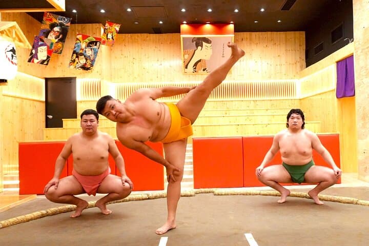 Sapporo Sumo Show Experience with Japanese Food and Photo — photo 2