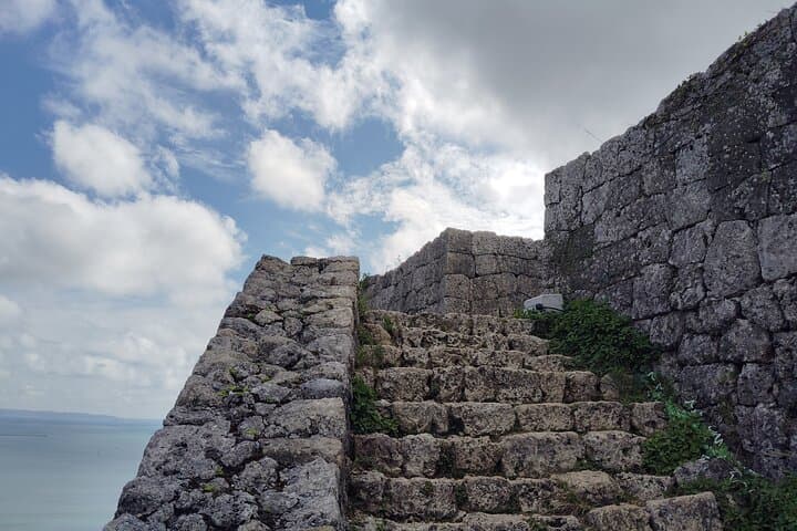 Okinawa: Katsuren Castle Ruins and Museum Guided Tour — photo 14