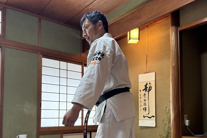 Kagoshima Karate Experience | SAMURAI Spirit & Board Breaking — photo 2