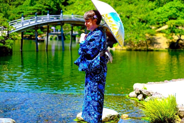 Don a kimono, take a stroll in the Michelin 3star's Ritsurin Park — photo 6
