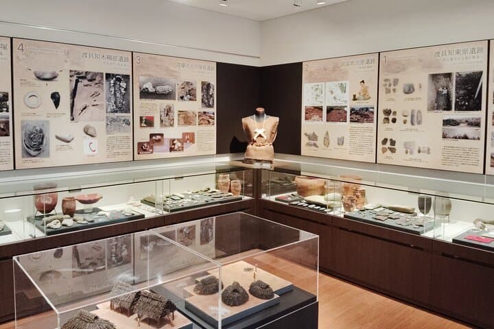 Okinawa: Zakimi Castle and Yuntanza Museum Heritage Tour — photo 7