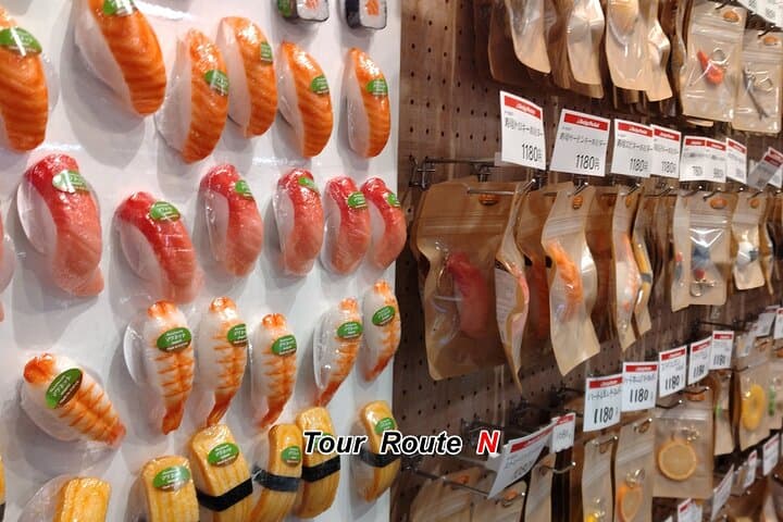 Anime Shopping Tour in Osaka, Den Den Town: Figures, Manga, Knife — photo 16