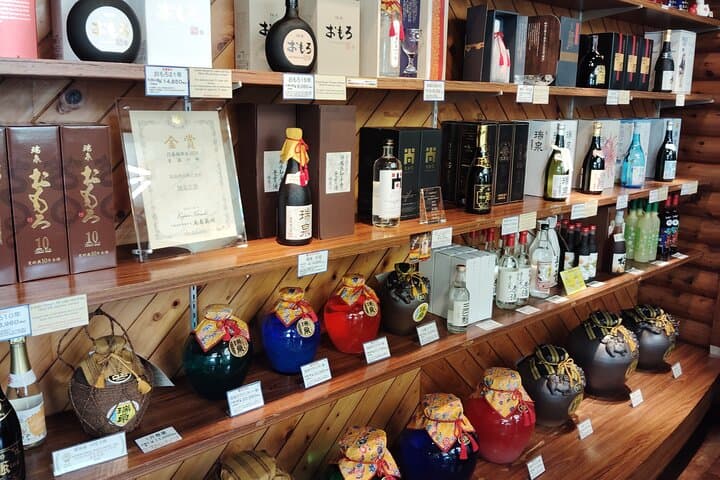 Naha: Explore Okinawa’s Awamori Traditions with Tasting — photo 12