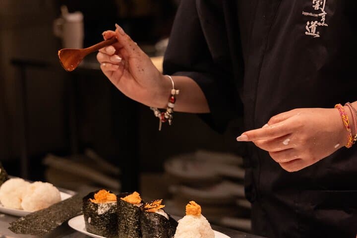 Discover Japanese Umami: Onigiri & Dashi Masterclass in Tokyo — photo 13