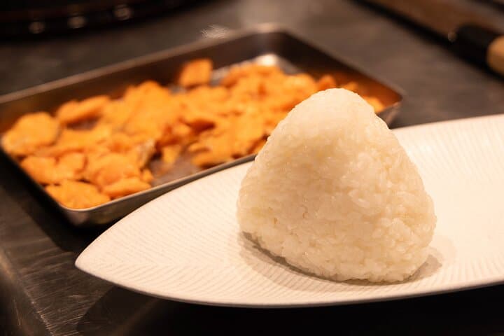 Discover Japanese Umami: Onigiri & Dashi Masterclass in Tokyo — photo 15