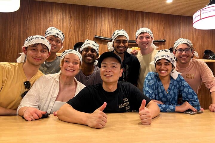 Kyoto: Paint Your Own Ramen Apron & Michelin Ramen Class — photo 4
