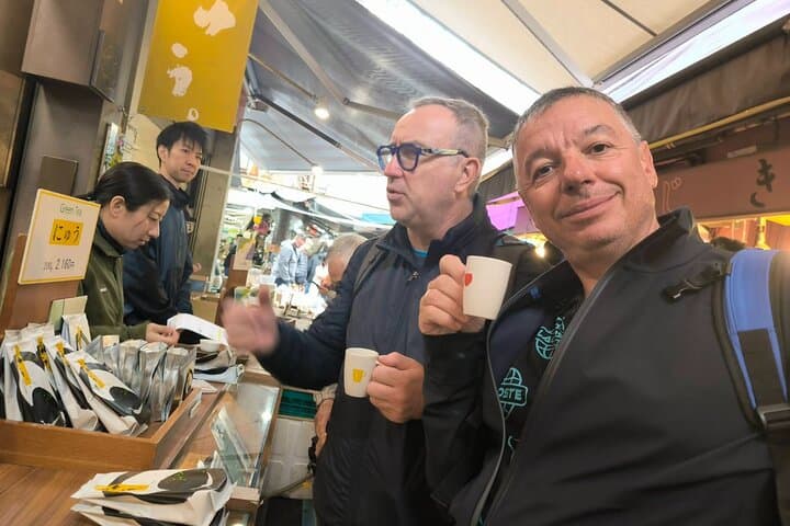 Shibuya Fish Flavor Tour 3 Hours of Sushi & Seafood With Guide — photo 19