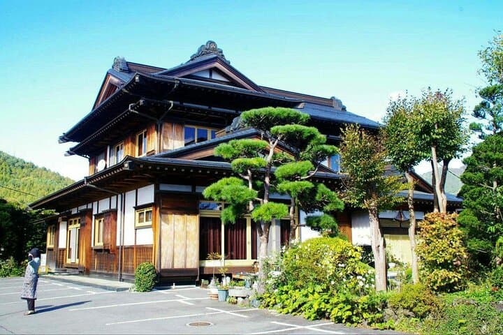 Mt. Fuji 5th, Oshino Hakkai, Onsen Full-Day Trip From Tokyo — photo 19