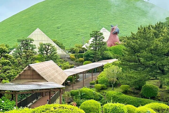 FromTokyo: Izu Scenic Oceanview Train, Volcano, Coast Day Trip — photo 16