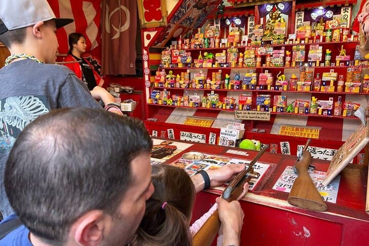 Full-Day Osaka Private Customized Tour with AC Car and Guide — photo 9