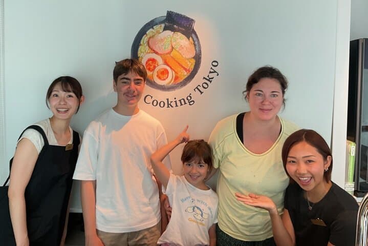 Cozy Tokyo Class: Ramen, Sushi, Sake Pairing & Cultural Exchange — photo 2