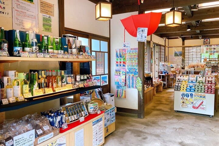 Mt Fuji View and Hakushu Whisky Museum Private Tour from Tokyo — photo 15