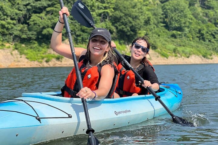 Private Lake Shirakawa Canoe Adventure — photo 7