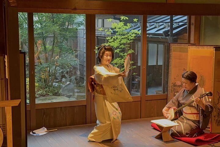 Kanazawa 6hr Private Guided Tour and Geisha Performance:Tea Time — photo 4