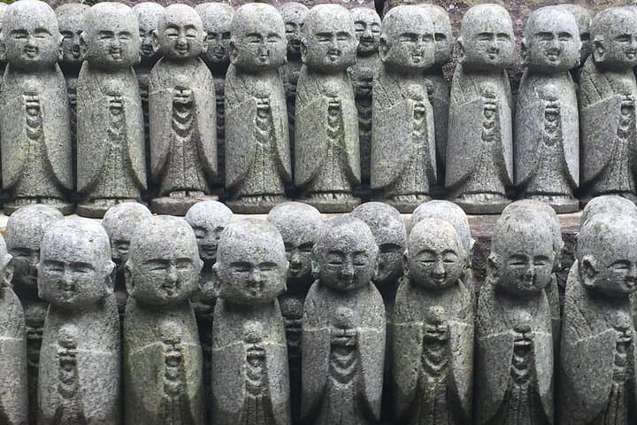 Beyond Tokyo Chaos Discover Kamakura Peaceful Temples Shrines — photo 4