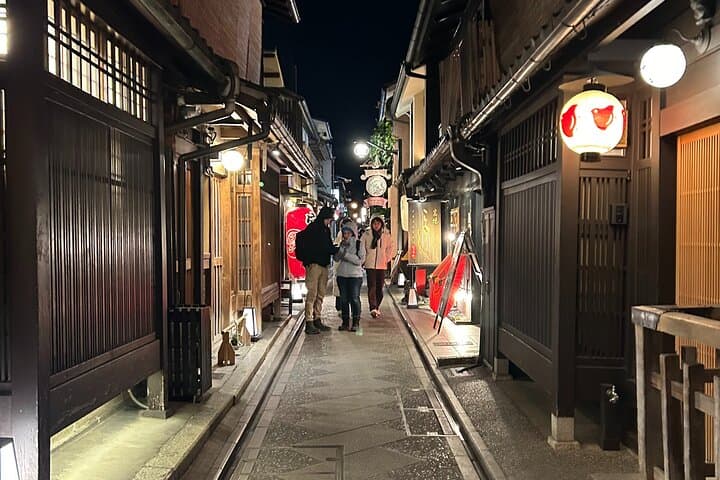 Private Customized Kyoto Tour with Expert Guide For Family — photo 14