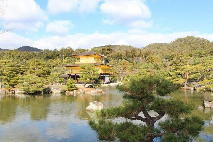 Kyoto & Uji Day Tour: Golden Pavilion, Kiyomizu-dera and Byodo-in — photo 6