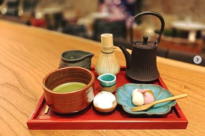 Private matcha experience in Ginza. Includes a toy sushi gift. — photo 9