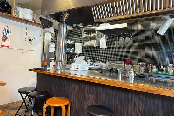 Okonomiyaki Counter: Hiroshima Edition — photo 9