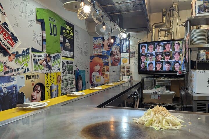 Okonomiyaki Counter: Hiroshima Edition — photo 15