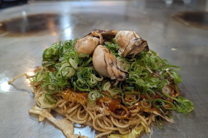 Okonomiyaki Counter: Hiroshima Edition — photo 2