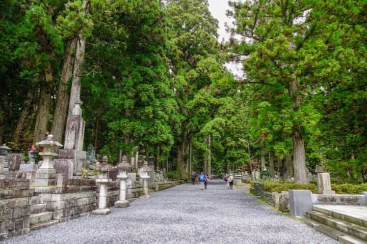 Nachi Waterfall, Mount Koya & Wakayama Tour with Two Options — photo 10