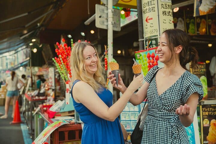 Tokyo Tsukiji Fish Market Food Walking Tour with 5 Tastings — photo 20