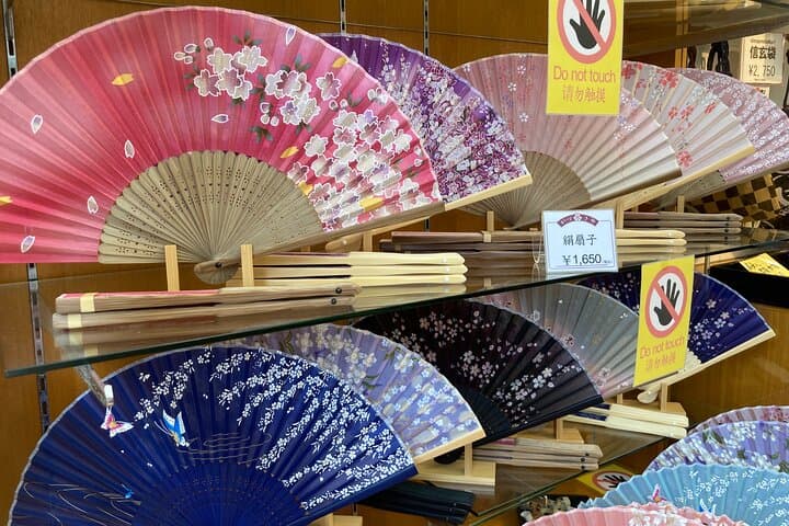 Tokyo Asakusa Cultural Walking and Matcha Experience Tour — photo 6