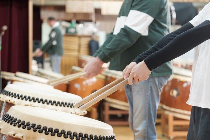 For Beginners Short Taiko Lesson at Osuwa Daiko Dojo — photo 2