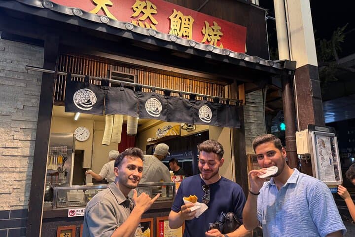 Osaka: Hidden Namba Bars, Sake & Karaoke Adventure — photo 18