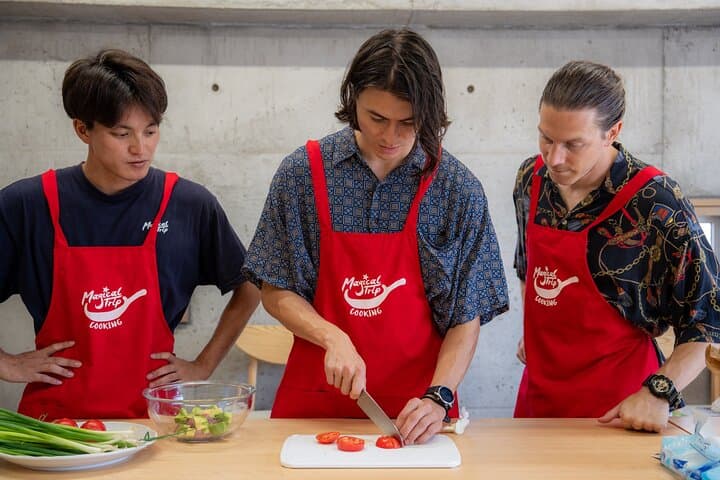 Osaka Home Feast Cooking and Sake Experience — photo 10