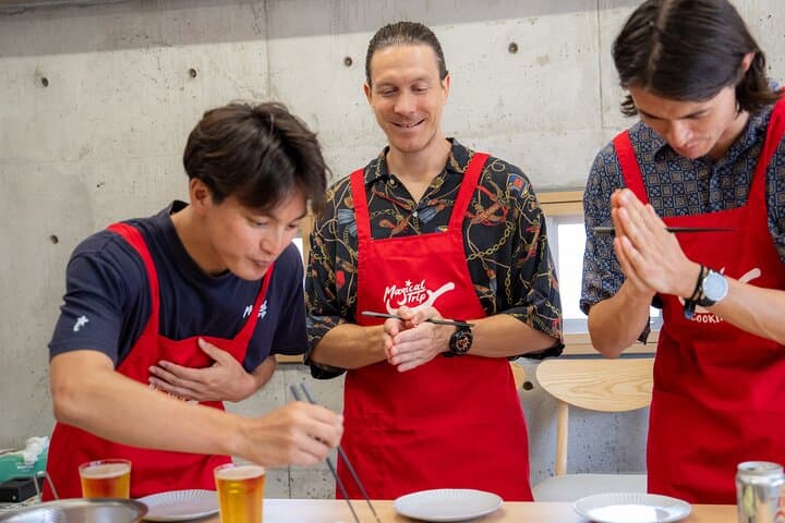 Osaka Home Feast Cooking and Sake Experience — photo 20