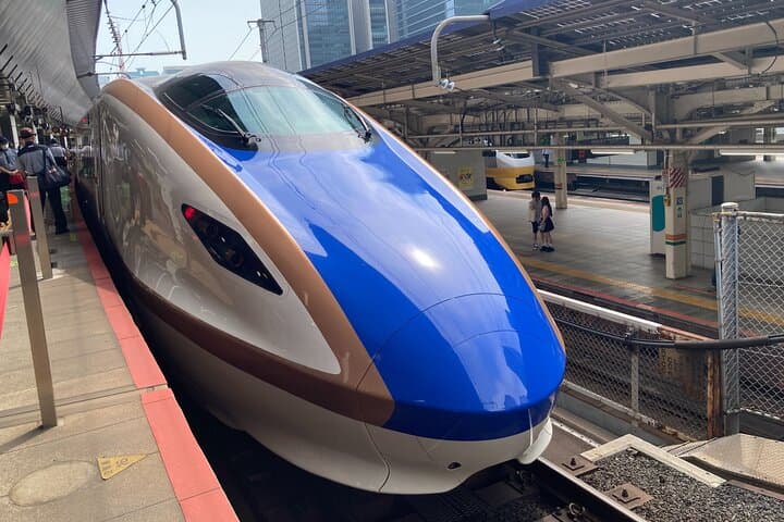 Tokyo Station Historical Walking Tour with Food and Anime — photo 8