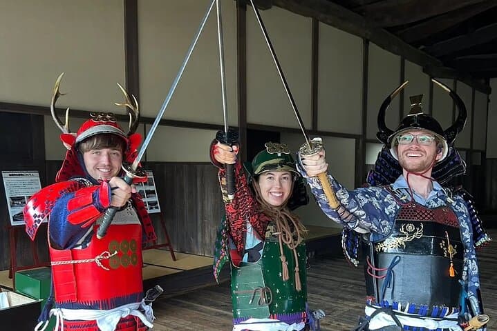 1 Day Samurai Life Tour Oyaki Samurai and Katana Practice — photo 3