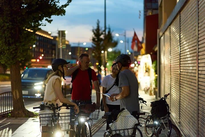 Experience Kyoto Gion at Night E-Bike Tour — photo 3