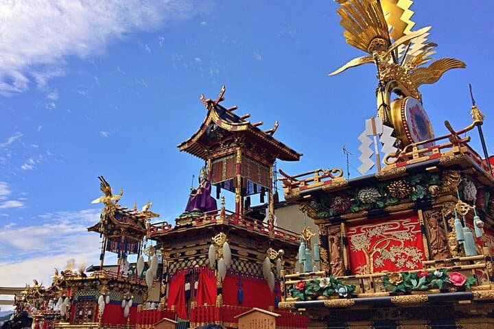 Walking Tour of Takayama Festival Floats and Historic Street — photo 8