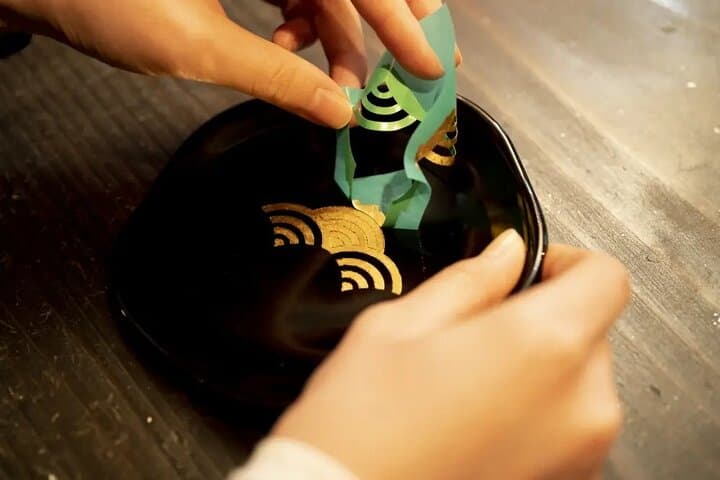 Day Tour from Kanazawa: Gold Leaf, Japanese Sweets and Ninja Star — photo 2