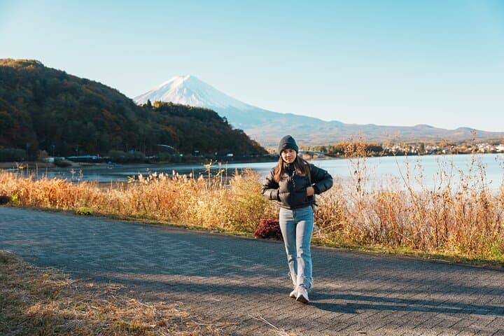 Small Group Tour Mount Fuji and Lake Kawaguchi from Tokyo — photo 5